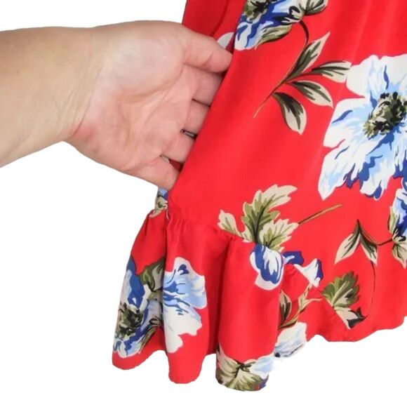 XHILARATION Romper, M, Spag Straps, Faux Wrap, Red Floral, Pockets - Picture 4 of 10